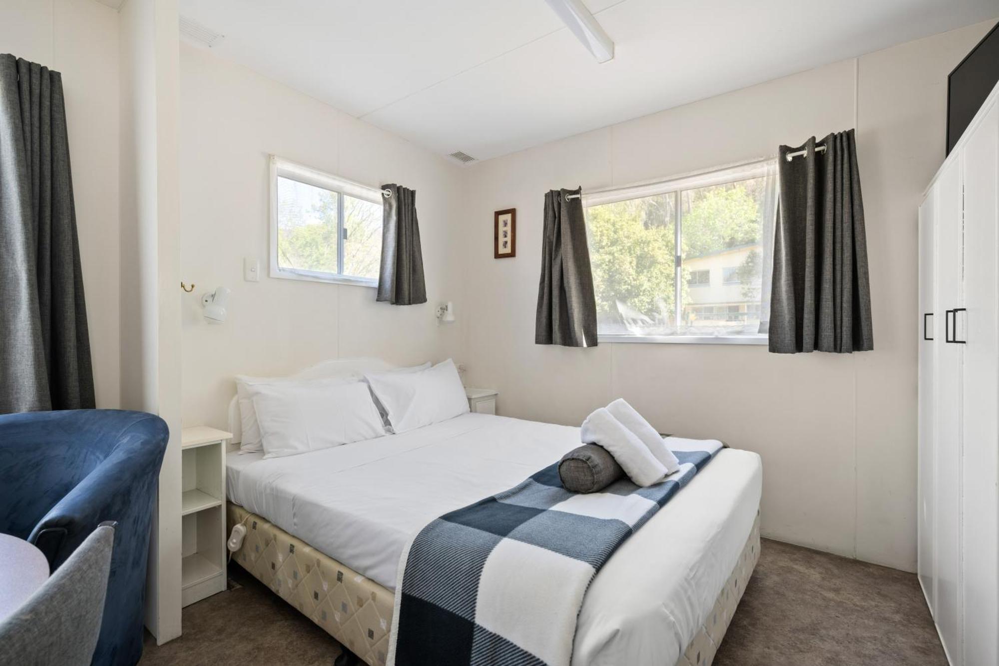 Bright Accommodation Park Exterior photo
